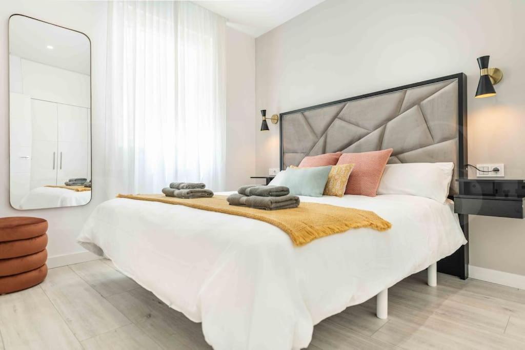 Tranquil & Bright With Parking By Rems Apartment Málaga